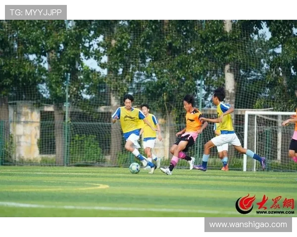 带威的足球明星如何在绿茵场上展现个人魅力与团队精神